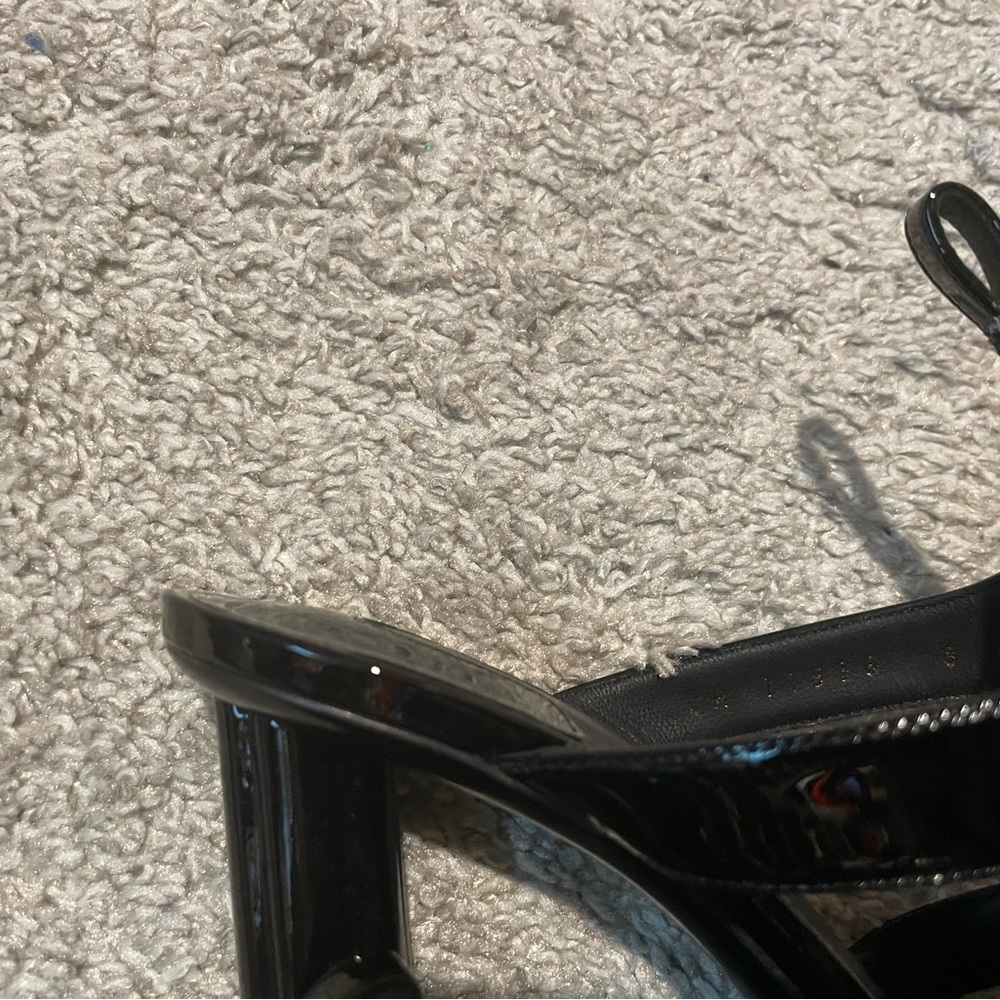 Salvatore Ferragamo heels - Picture 5 of 7
